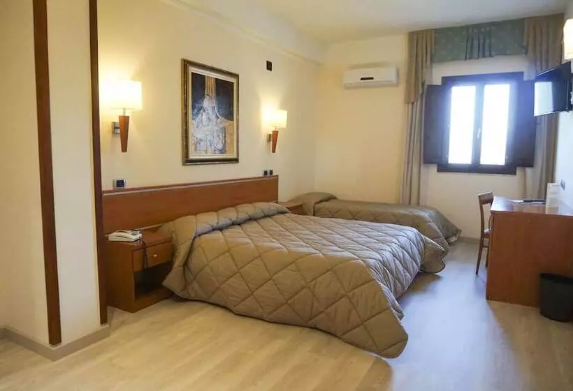 スタンダードトリプルルーム, Bel Sito Hotel Due Torri