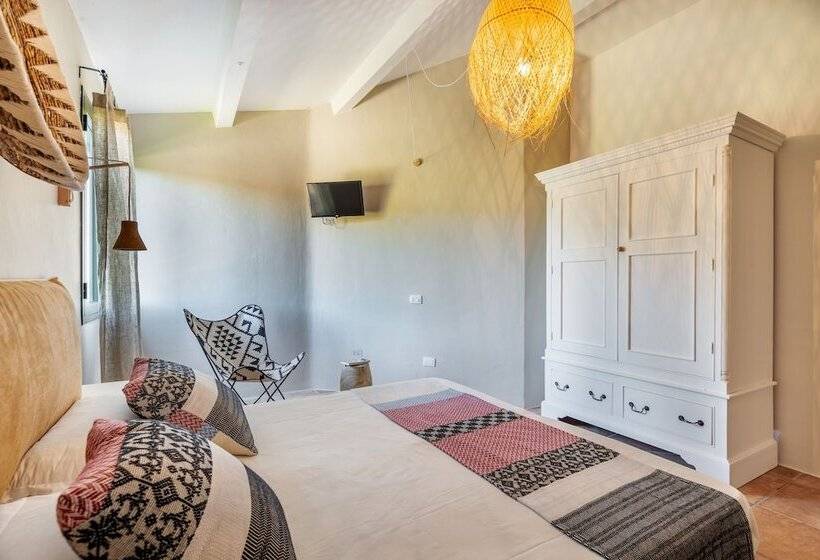 חדר סטנדרט לשלושה, Borgo Di Campagna