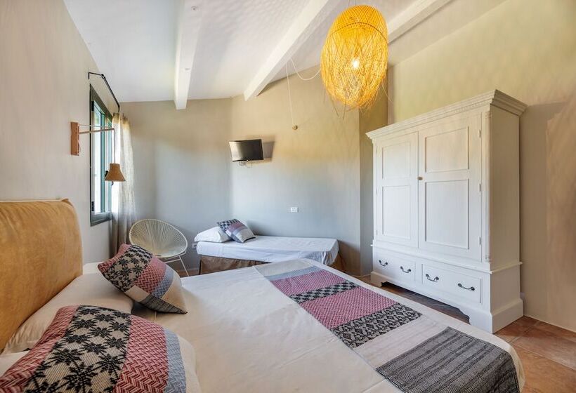 חדר סטנדרט לארבעה, Borgo Di Campagna