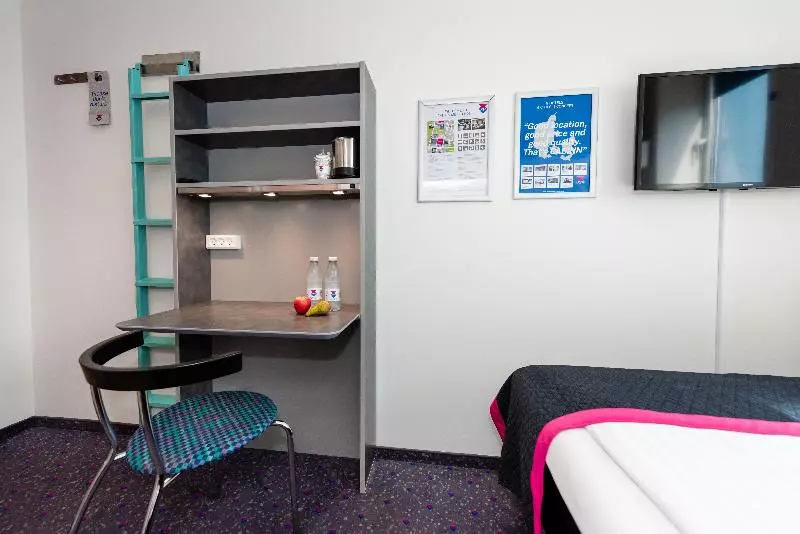 اتاق استاندارد یک نفره, Cabinn Metro