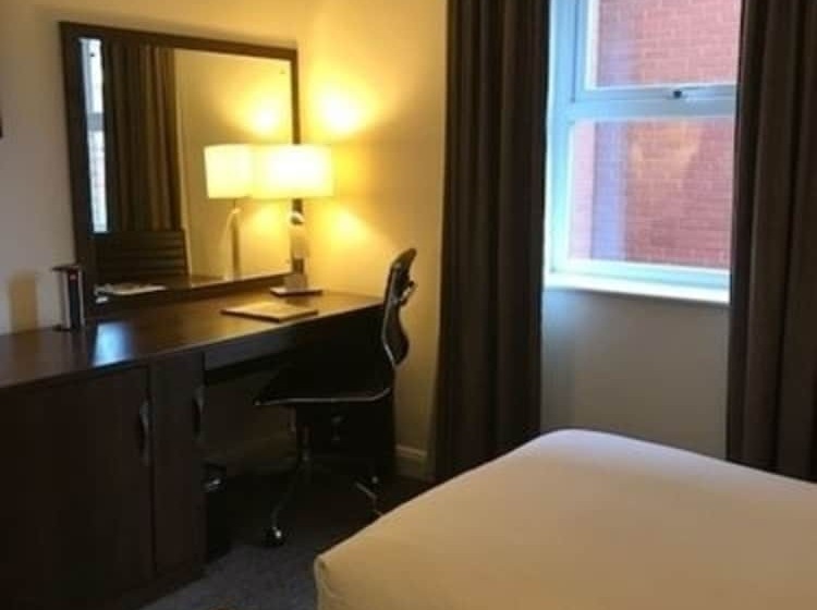 Номер Стандарт, Doubletree By Hilton Hotel And Spa Chester
