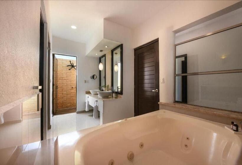 Suite with Pool, El Dorado Maroma Catamarán, Cenote & More Inclusive