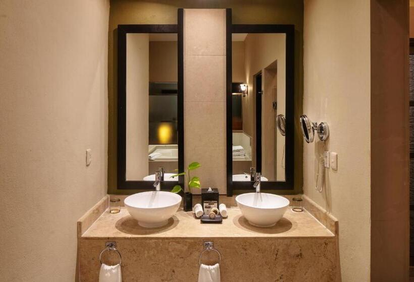 Люкс с Бассейном, El Dorado Maroma Catamarán, Cenote & More Inclusive