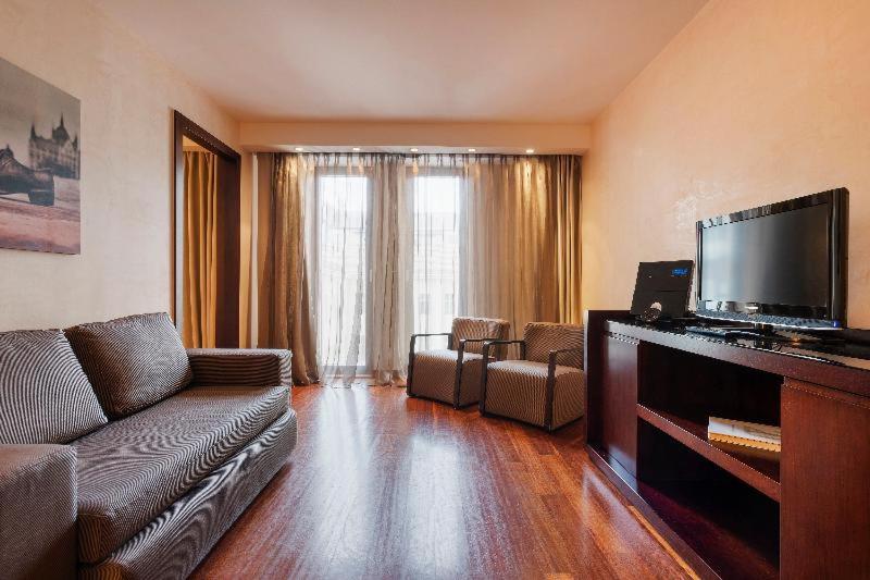 标准间, Exe Budapest Center