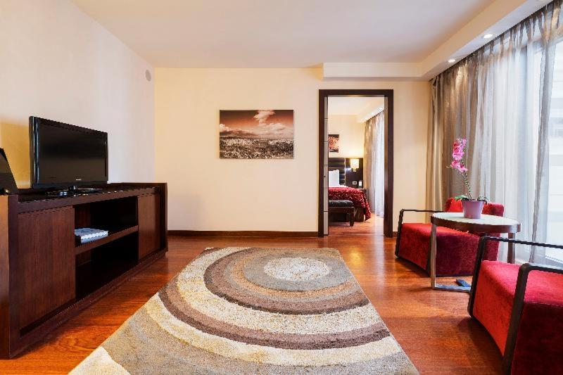 غرفة قياسية, Exe Budapest Center