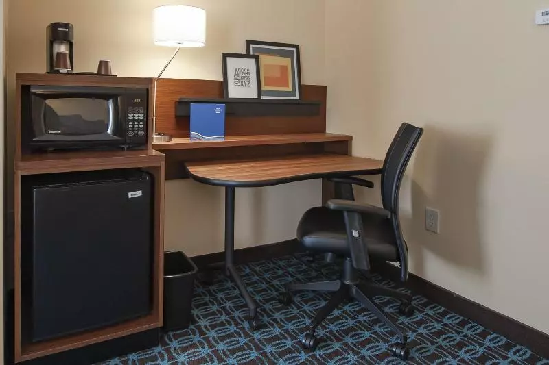 اتاق استاندارد با تخت بزرگ, Fairfield Inn And Suites By Marriott Durham Southpoint
