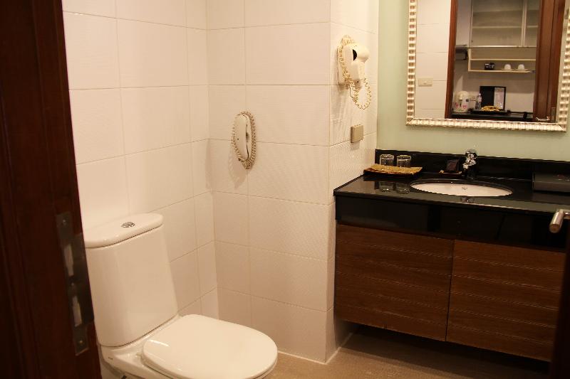 プレミアムルーム, Furamaxclusive Sathorn  Bangkok