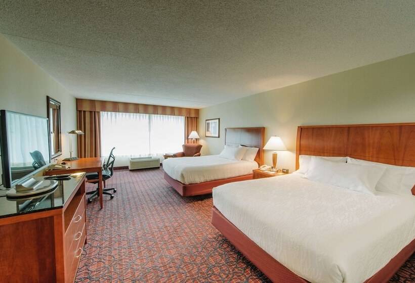 اتاق استاندارد با 2 تخت دوبل, Hilton Garden Inn Manchester Downtown