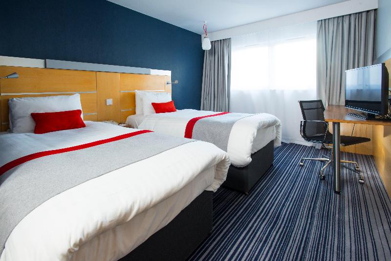 חדר סטנדרט, Holiday Inn Express London Epsom Downs, An Ihg