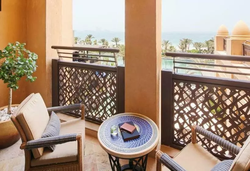 オーシャンビューデラックスルーム, Jumeirah Mina Al Salam Dubai