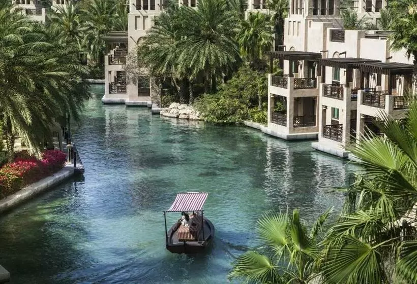 デラックスルーム, Jumeirah Mina Al Salam Dubai