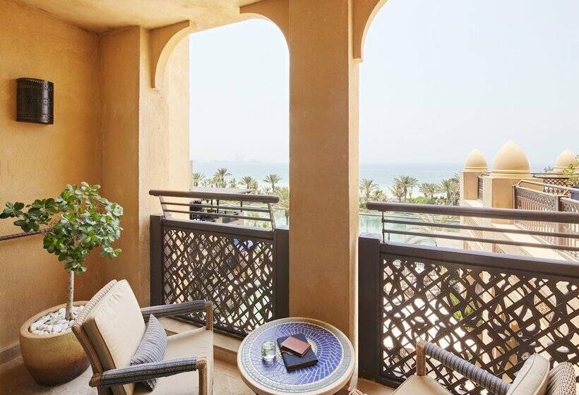 디럭스 룸, Jumeirah Mina Al Salam Dubai