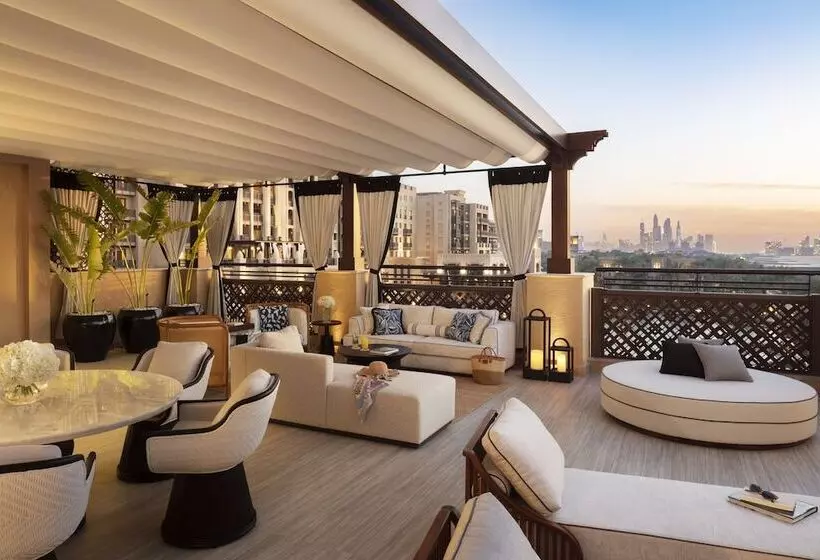 テラス付スイート, Jumeirah Mina Al Salam Dubai
