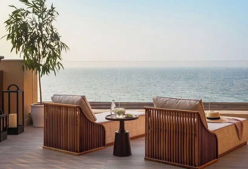 テラス付スイート, Jumeirah Mina Al Salam Dubai