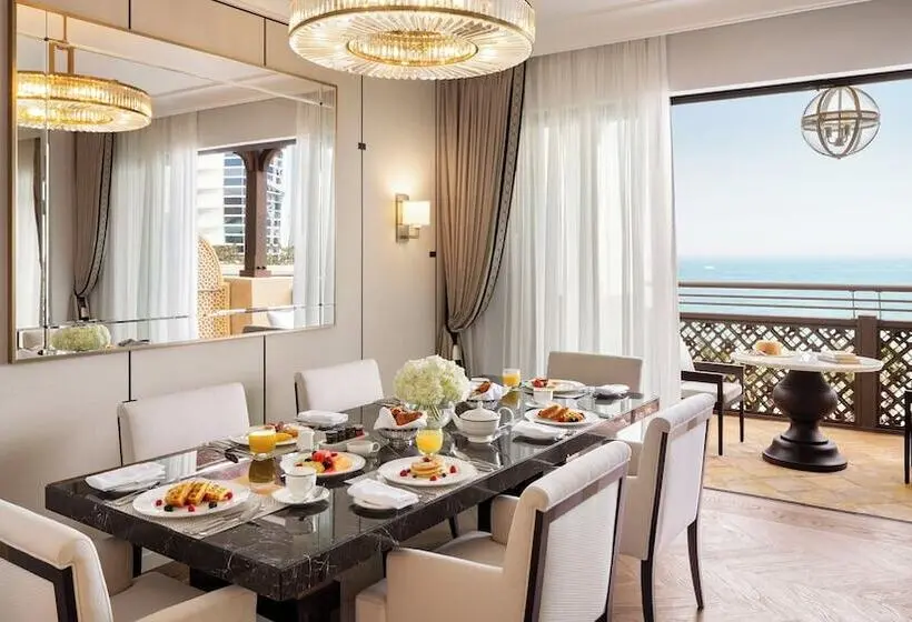 テラス付スイート, Jumeirah Mina Al Salam Dubai