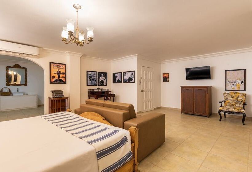 スタンダードルーム, Kartaxa