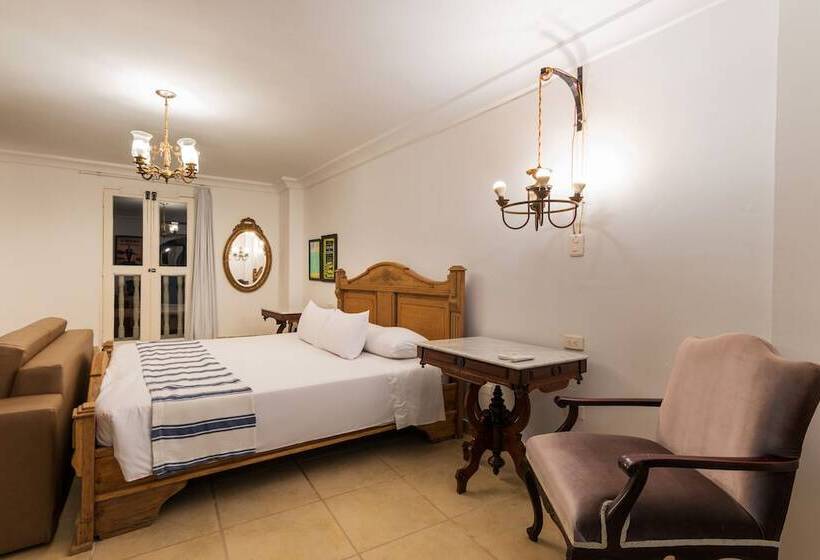 スタンダードルーム, Kartaxa