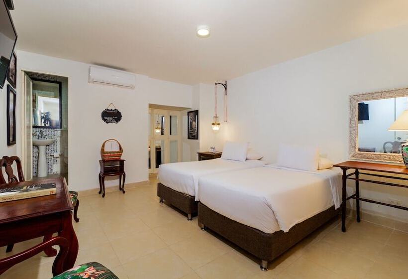 スタンダードルーム, Kartaxa