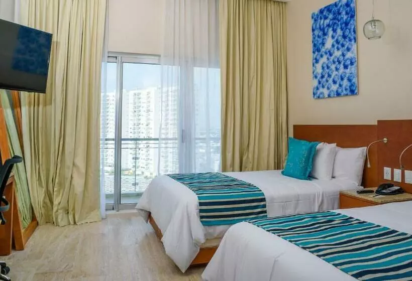 クラブルーム, Krystal Urban® Cancún & Beach Club