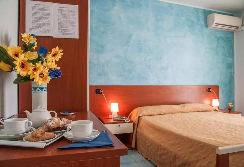 Deluxe-huone, Megaron