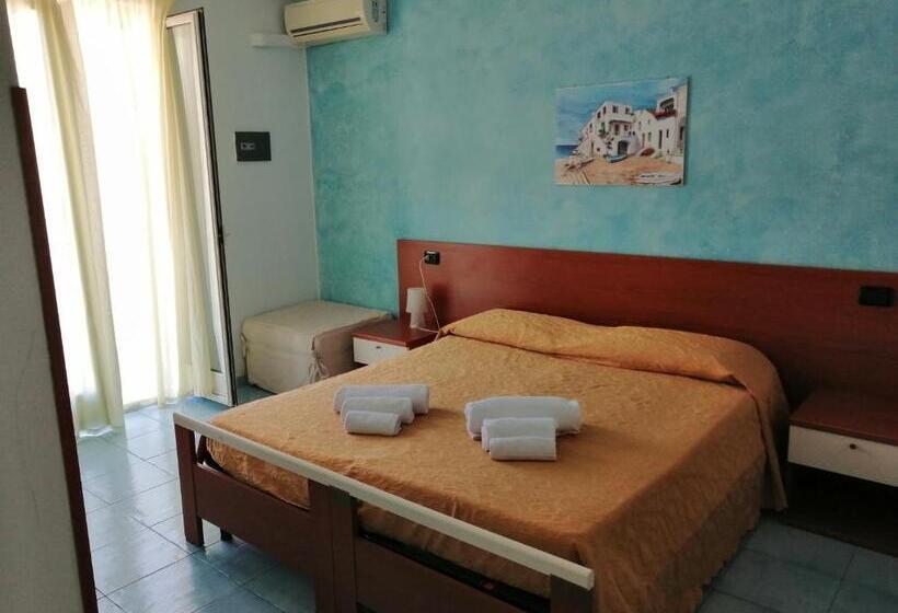 اتاق لوکس, Megaron