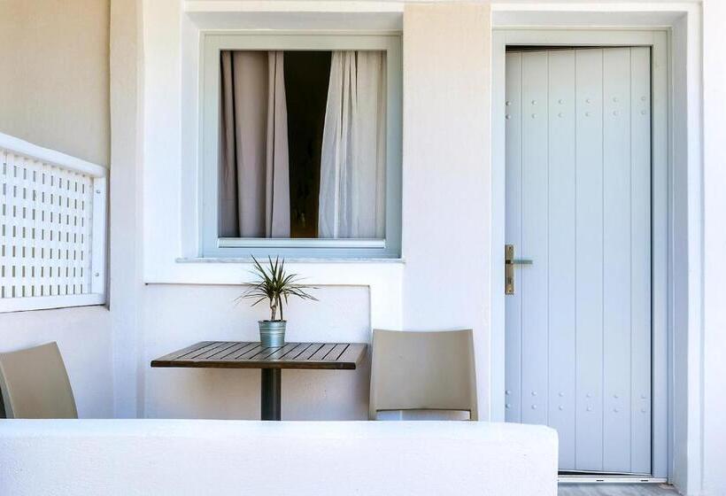 스탠다드 트리플 룸, Memories Beach