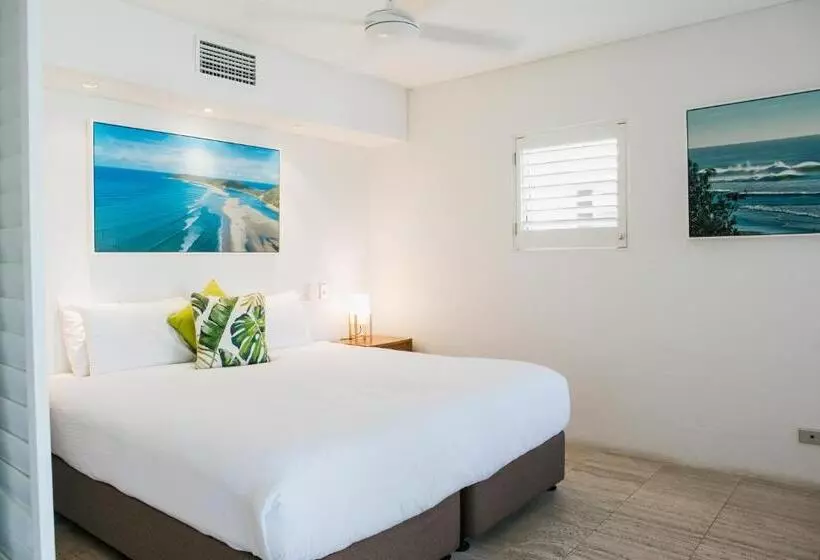 سوئیت پریمیوم, Noosa Blue Resort