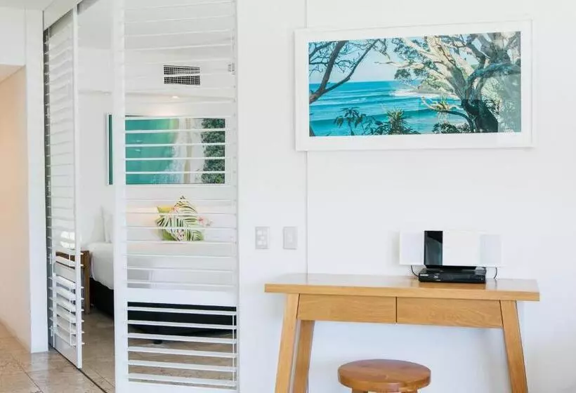 سوئیت پریمیوم, Noosa Blue Resort