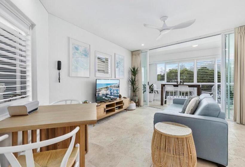 Люкс Повышенной Комфортности, Noosa Blue Resort