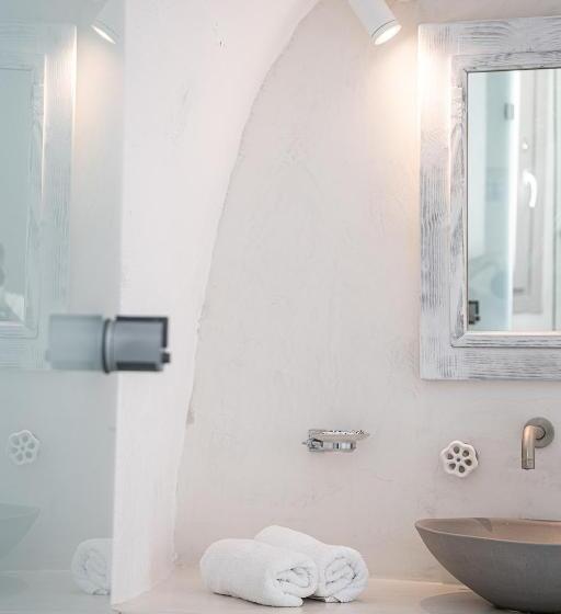 景色の見えるスイートルーム, On The Rocks   Small Luxury Hotels Of The World