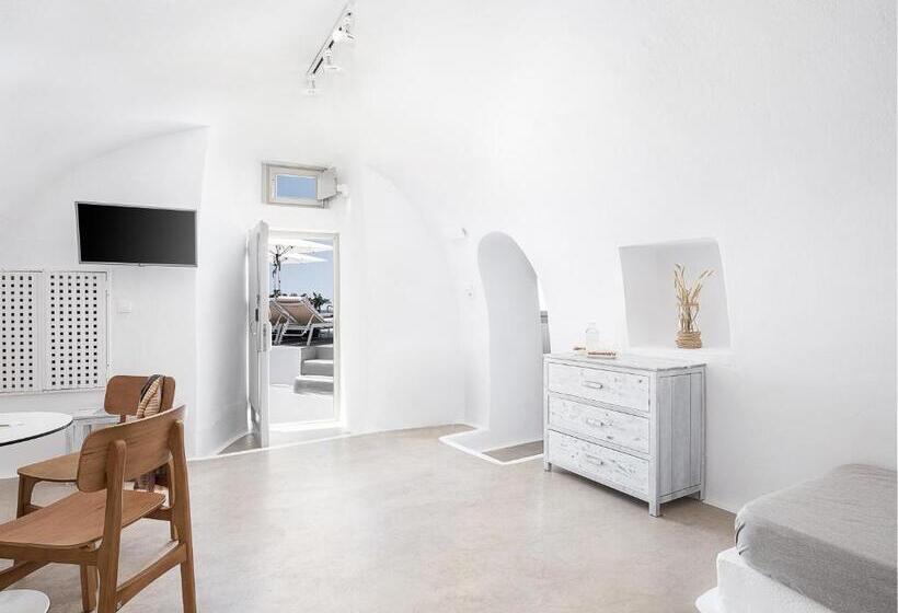 景色の見えるスイートルーム, On The Rocks Small Luxury Hotels Of The World