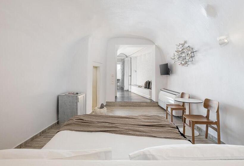 자쿠지 스위트, On The Rocks   Small Luxury Hotels Of The World