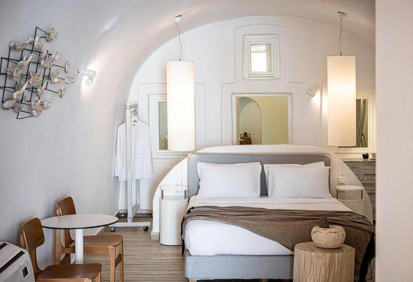 带按摩浴盆的套房, On The Rocks Small Luxury Hotels Of The World