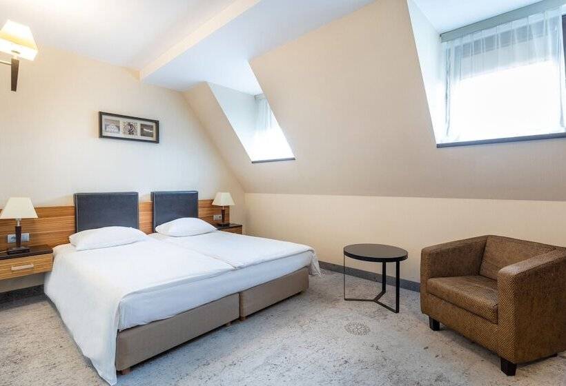 スタンダードシングルルーム, Qubus Hotel Gdańsk