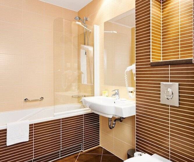 スタンダードルーム, Qubus Hotel Gdańsk