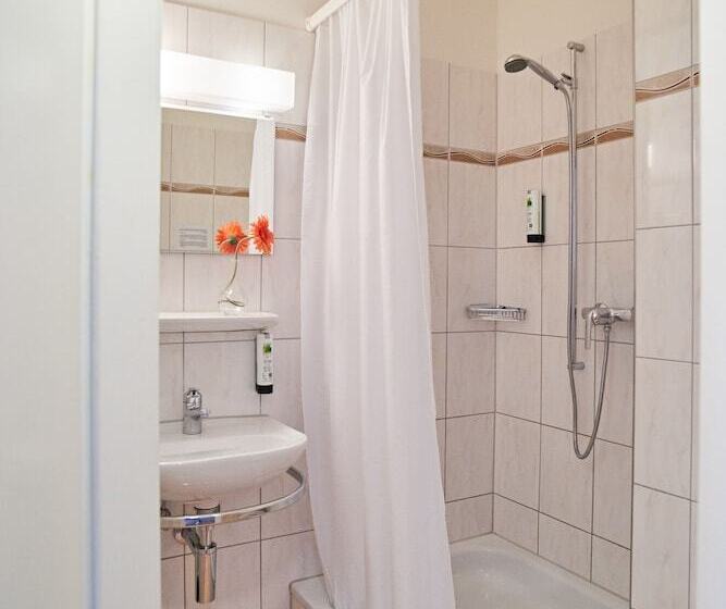 اتاق استاندارد, Saint Georges