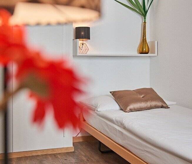 اتاق استاندارد یک نفره, Saint Georges