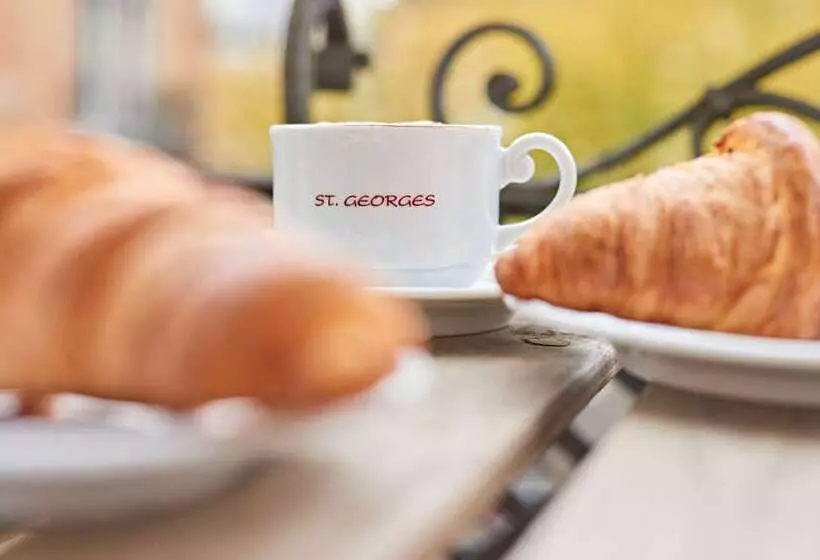 اتاق استاندارد سه تخته با سرویس بهداشتی مشترک, Saint Georges
