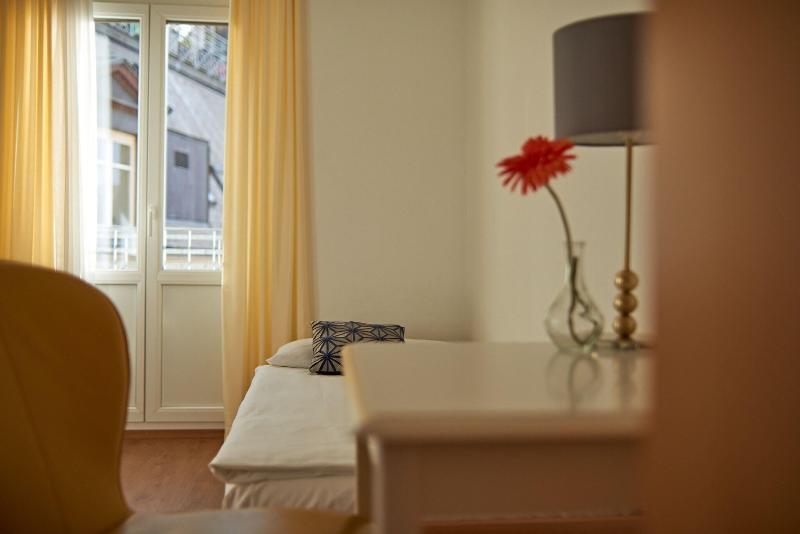 اتاق استاندارد یک تخته با سرویس بهداشتی مشترک, Saint Georges