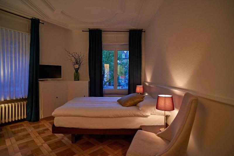 اتاق استاندارد با سرویس بهداشتی مشترک, Saint Georges