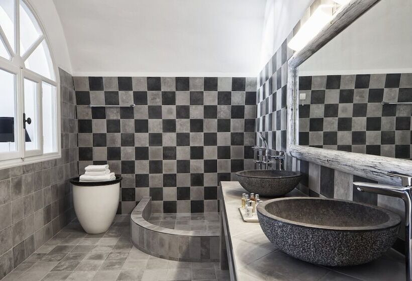 Люкс Вид на Море, San Antonio   Small Luxury Hotels Of The World