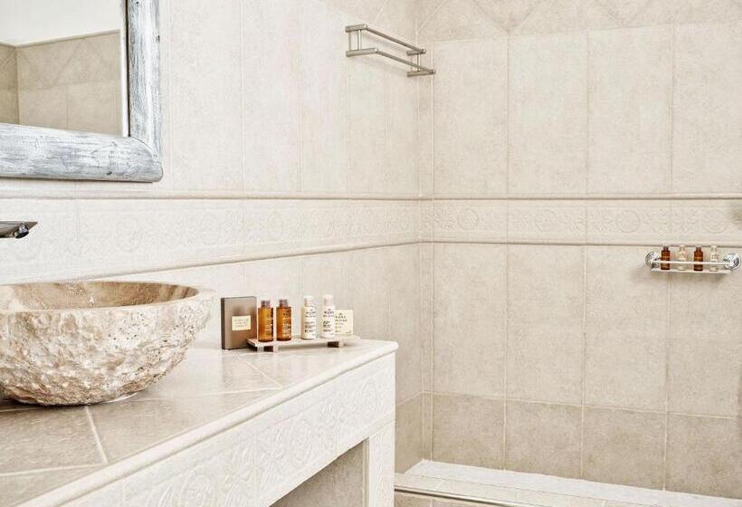 Номер Стандарт Вид на Море, San Antonio   Small Luxury Hotels Of The World