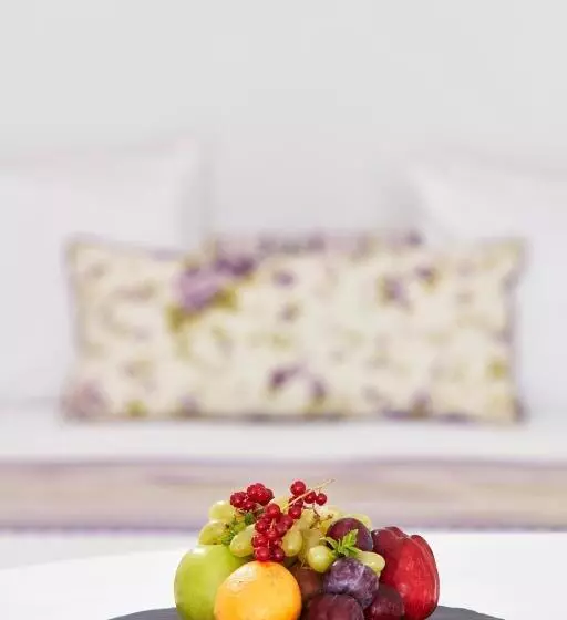 سوییت سینیور با چشم‌انداز دریا, San Antonio   Small Luxury Hotels Of The World