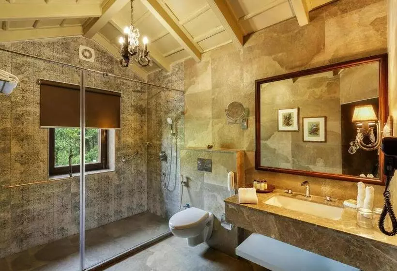 ロイヤルルーム, The Naini Retreat, Nainital By Leisure Hotels