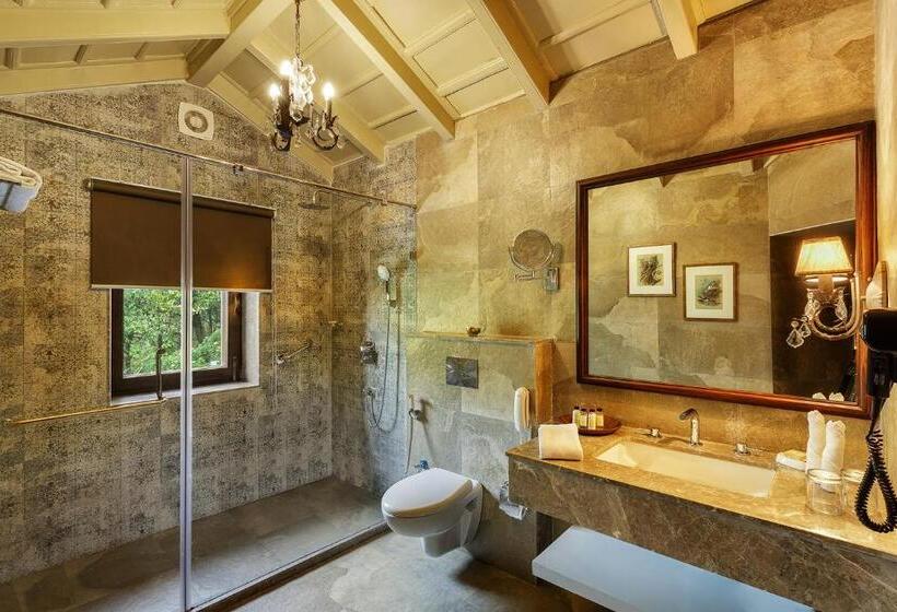 اتاق رویال, The Naini Retreat, Nainital By Leisure Hotels