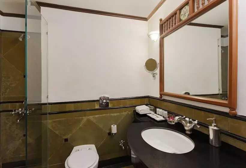 スーペリアールーム, The Naini Retreat, Nainital By Leisure Hotels