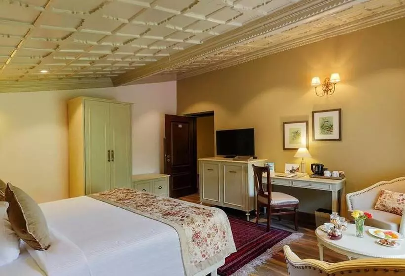 ロイヤルルーム, The Naini Retreat, Nainital By Leisure Hotels