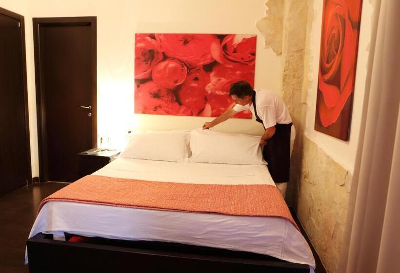 スタンダード4人部屋, Villa Michelangelo