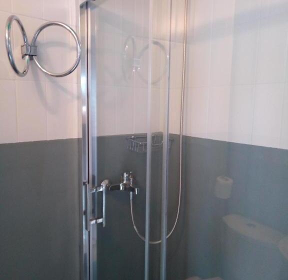 غرفة أساسية, Zappion