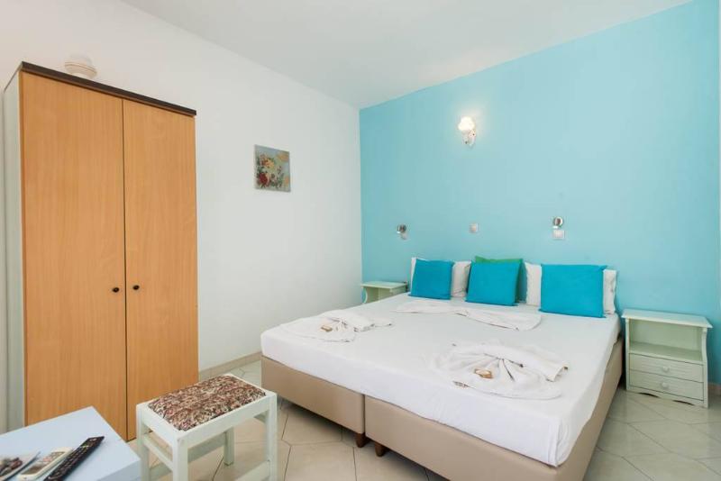 标准工作室带阳台, Xenones Lindos